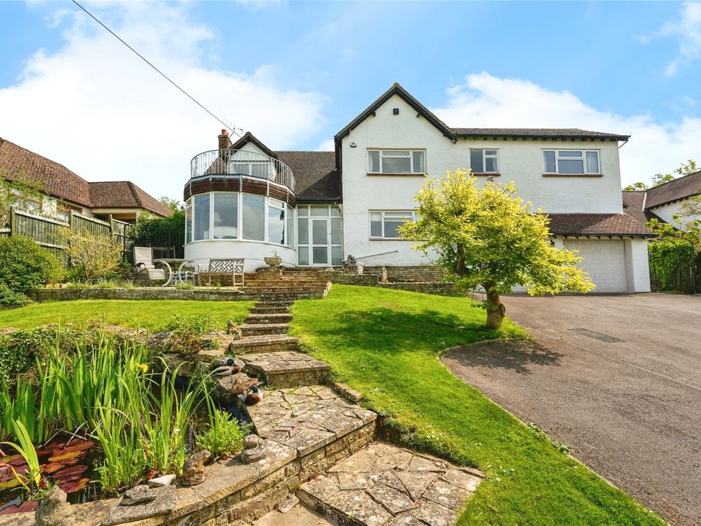 5 bed detached house for sale in New Road, Southam, Cheltenham