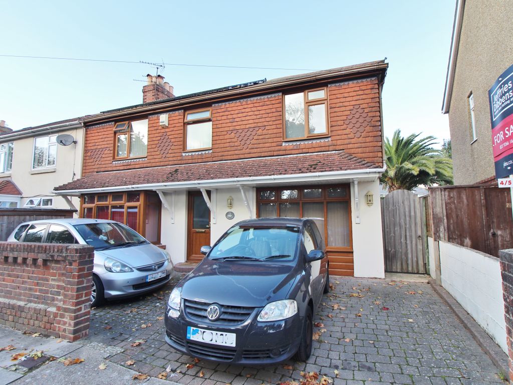 4 bed end terrace house for sale in Hewett Road, Portsmouth PO2, £415,000 Zoopla 4 bed end terrace house for sale in Hewett Road, Portsmouth PO2, £415,000 Zoopla