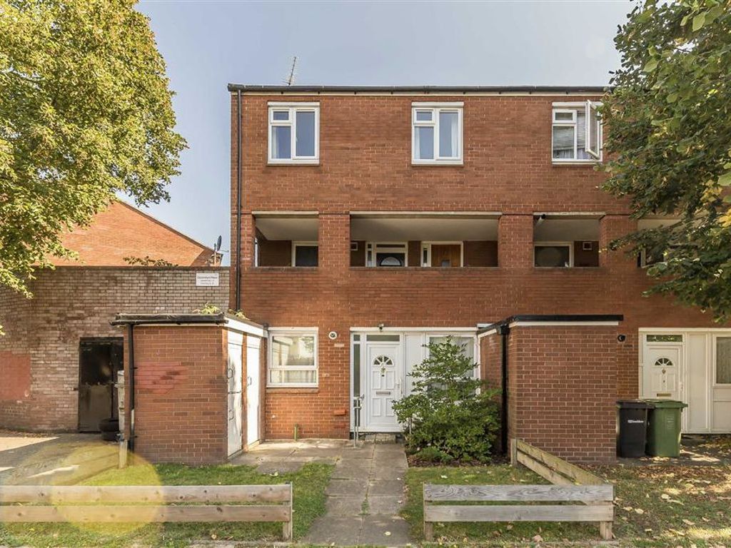 2 bed flat for sale in Wantage Road, London SE12, £350,000 Zoopla