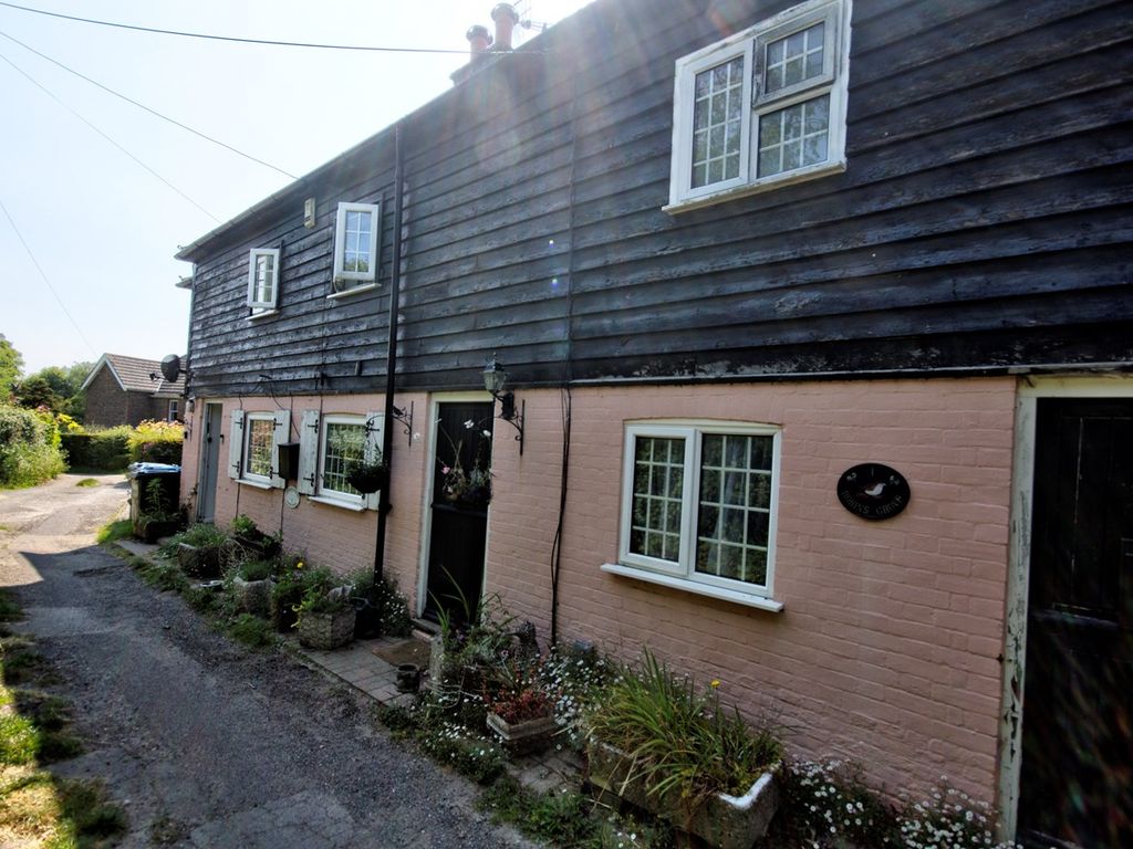 2 bed property for sale in The Platt, Dormansland, Lingfield RH7 Zoopla