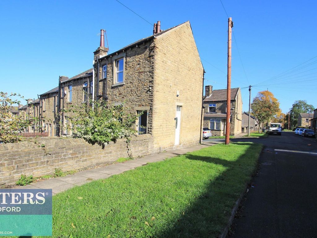 2 bed property to rent in Brompton Road East Bowling, Bradford