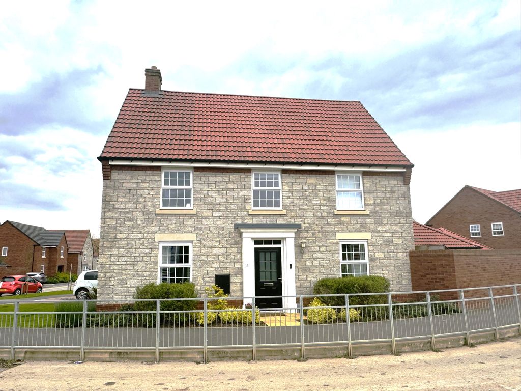 4 bed detached house for sale in Epicure Road, Thornbury, Bristol BS35