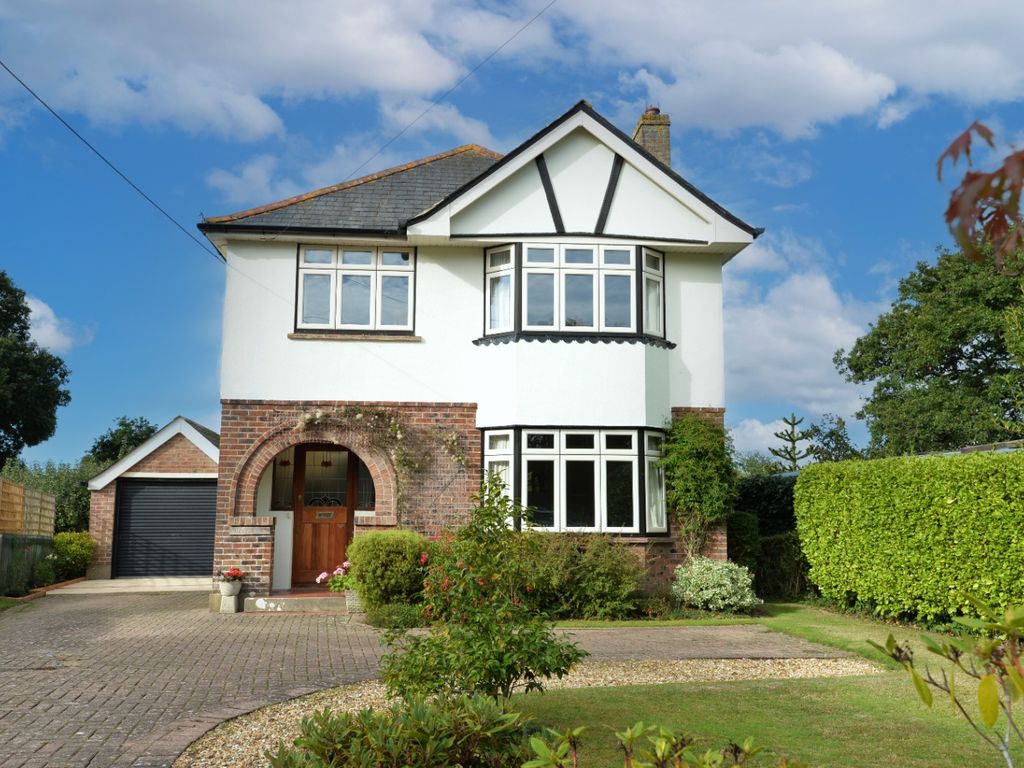 3 bed detached house for sale in Bashley Road, New Milton BH25 Zoopla