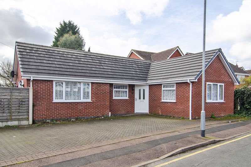2 bed detached bungalow for sale in School Road, Norton Canes, Cannock