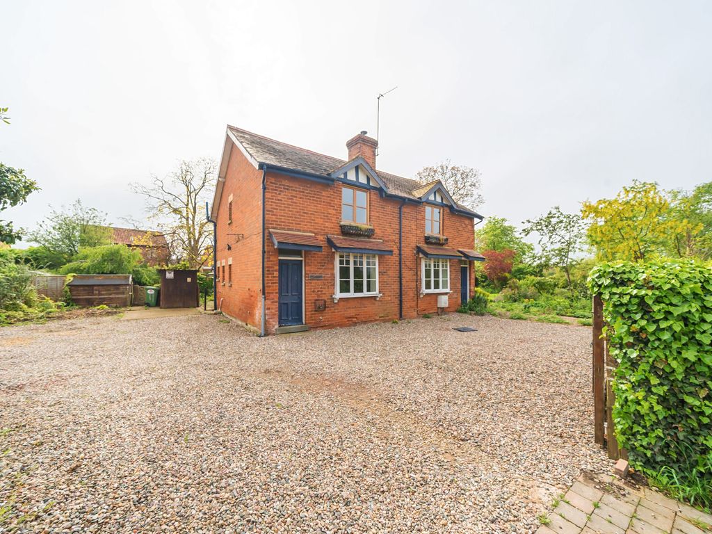 4 bed detached house for sale in Hardwick Bank Road, Tewkesbury, Glos