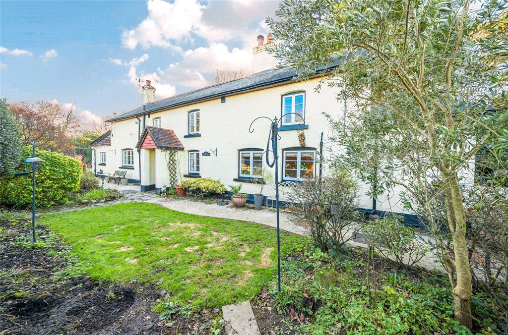 3 bed detached house for sale in Lyndhurst Road, Landford, Salisbury