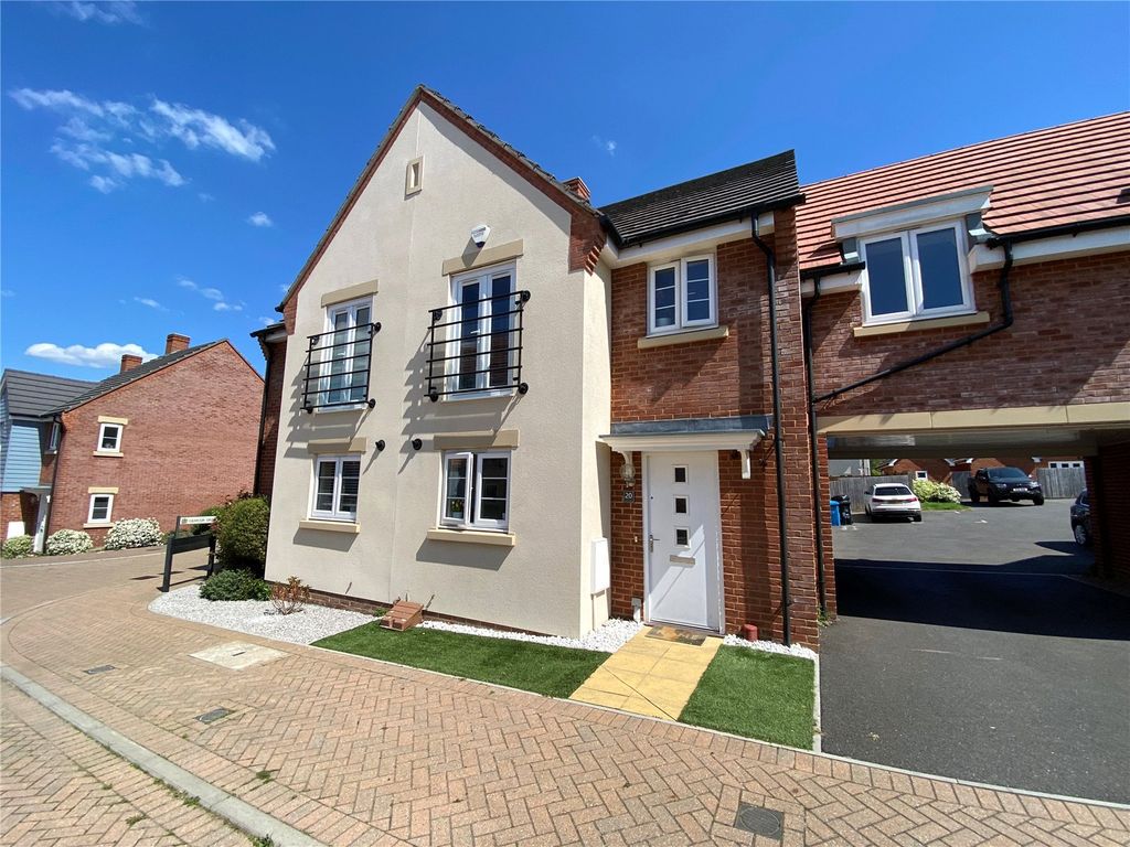 3 bed semidetached house for sale in Gilmour Drive, Canford Heath