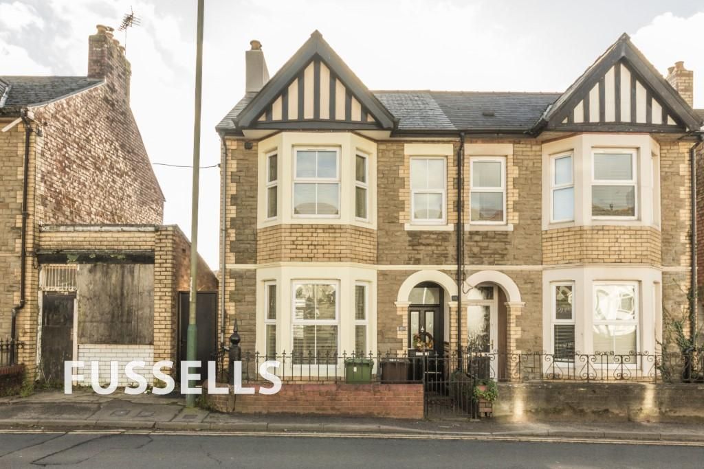 3 bed semidetached house for sale in Commercial Road, Machen