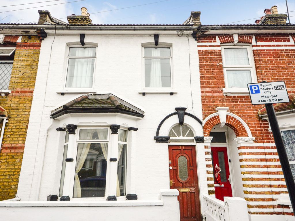 4 bed terraced house for sale in Elsham Road, London E11 Zoopla