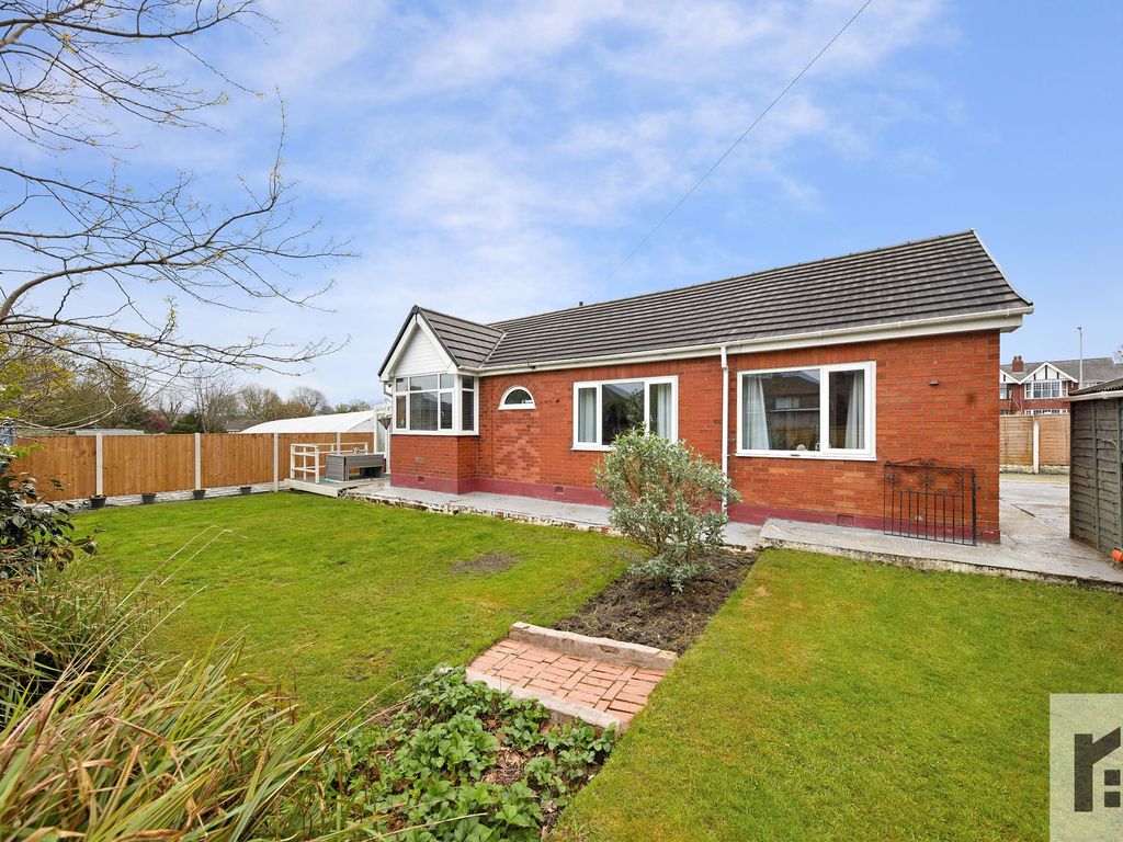 3 bed detached house for sale in West End Avenue, Coppull PR7 Zoopla