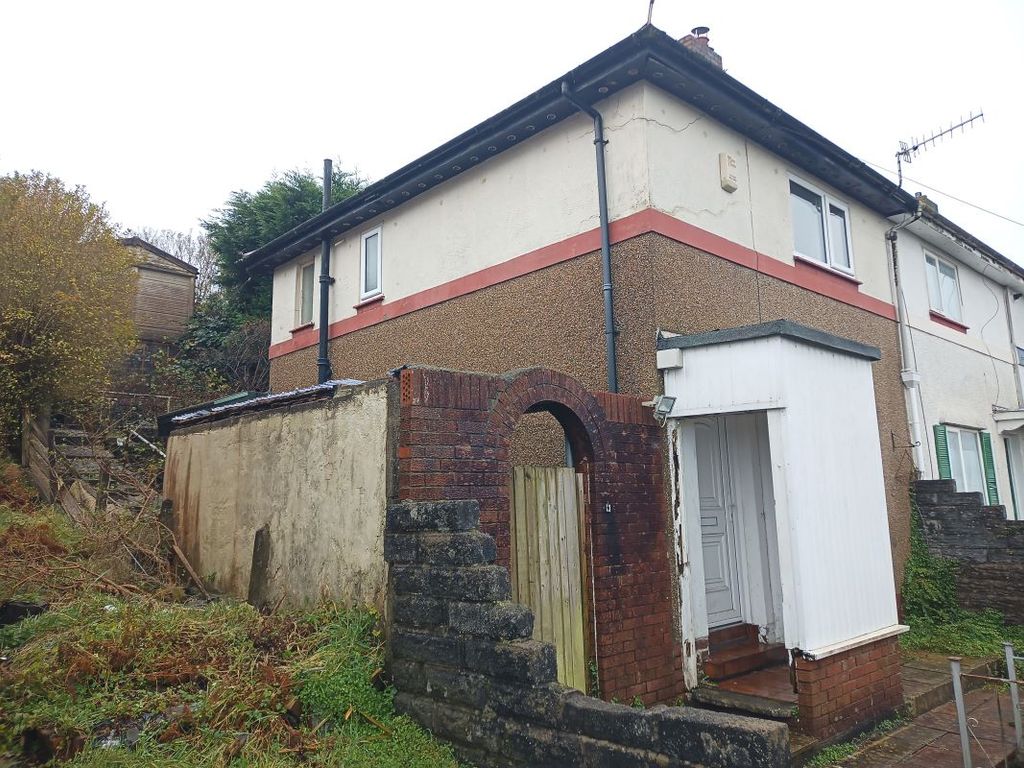 2 bed end terrace house for sale in 49 Gomer Road, Townhill, Swansea, West SA1, £