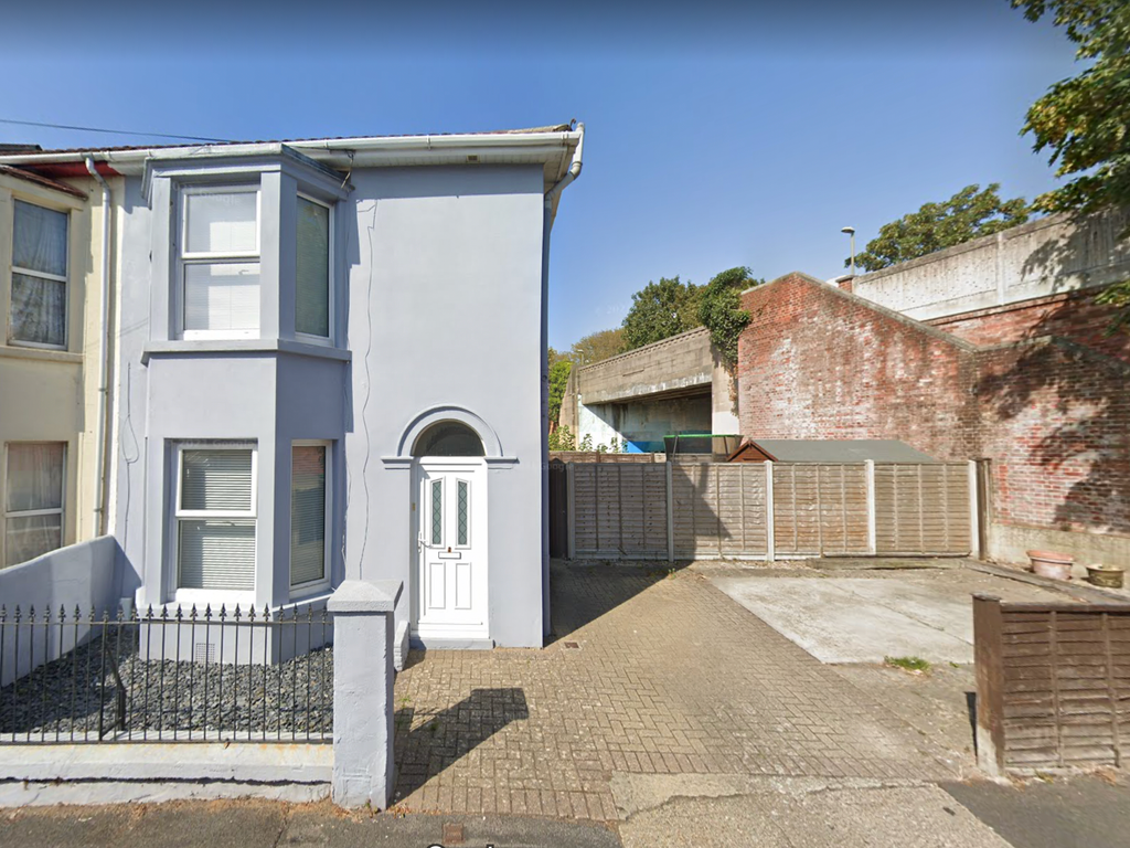 3 bed end terrace house for sale in Middlecroft Lane, Gosport PO12 Zoopla