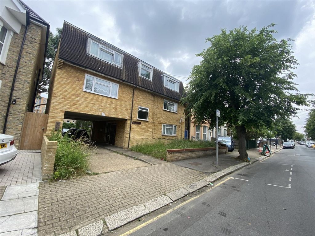 2 bed flat for sale in Napier Court, Napier Road, Wembley Middx HA0