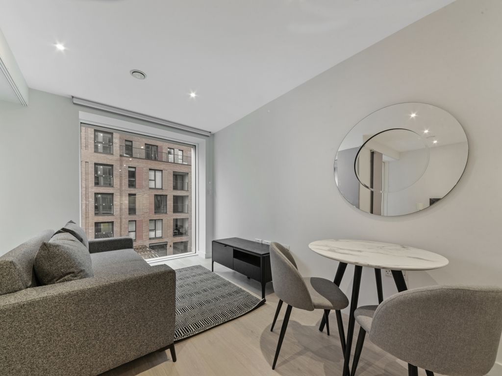 Studio to rent in Hurlock Heights, Elephant Park, Elephant & Castle