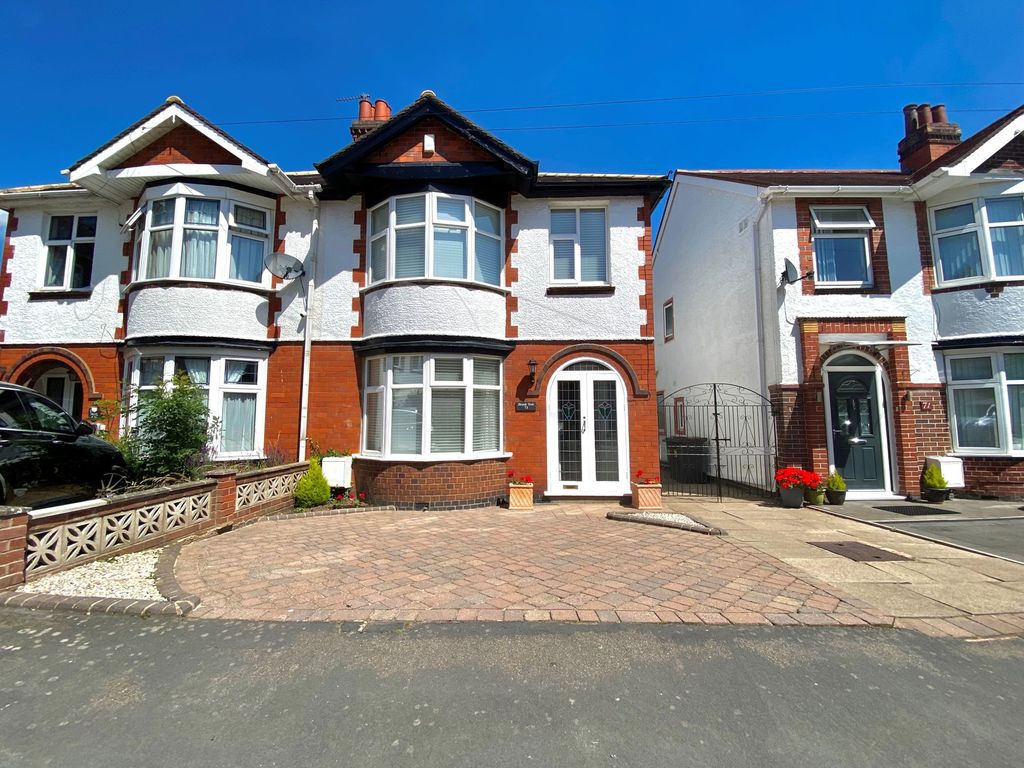 3 bed semidetached house for sale in Richmond Road, Nuneaton CV11 Zoopla
