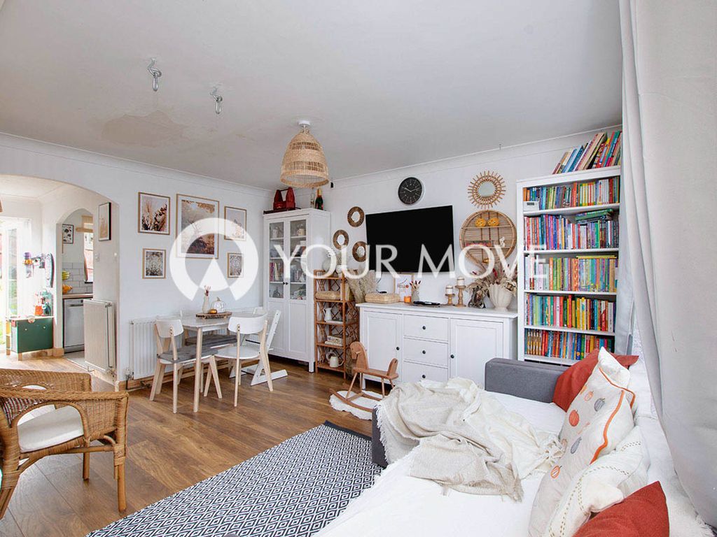 3 bed semidetached house for sale in Murrain Drive, Downswood