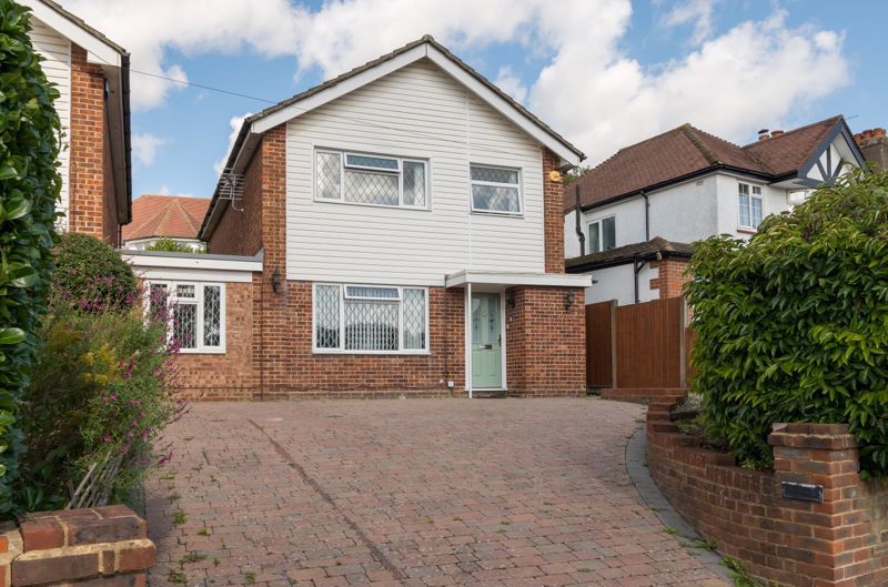3 bed detached house for sale in St. Andrews Road, Coulsdon CR5, £625,000 Zoopla