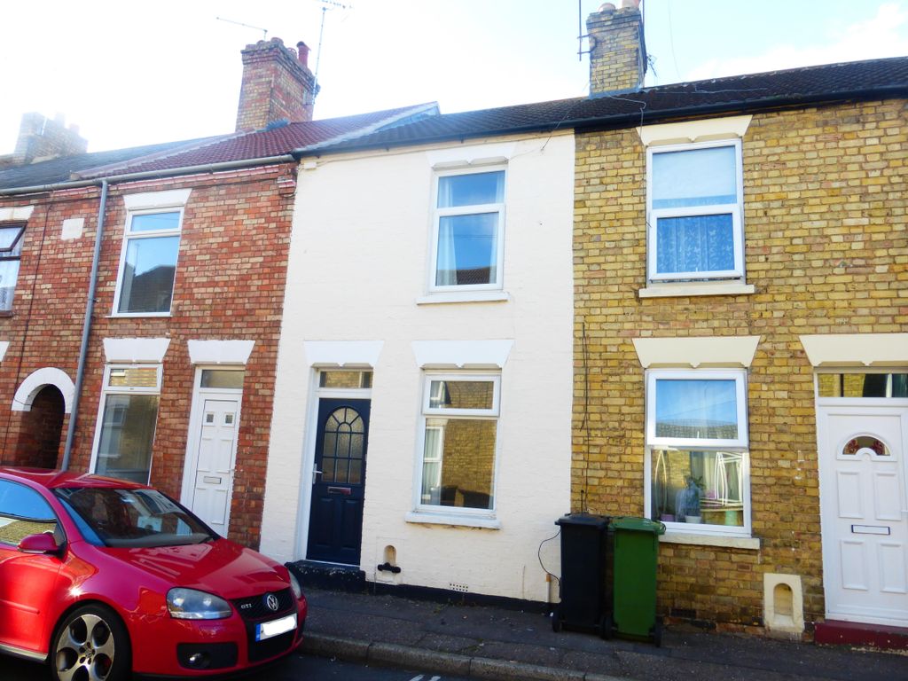 2 bed property to rent in Bedford Street, Peterborough PE1, £800 pcm