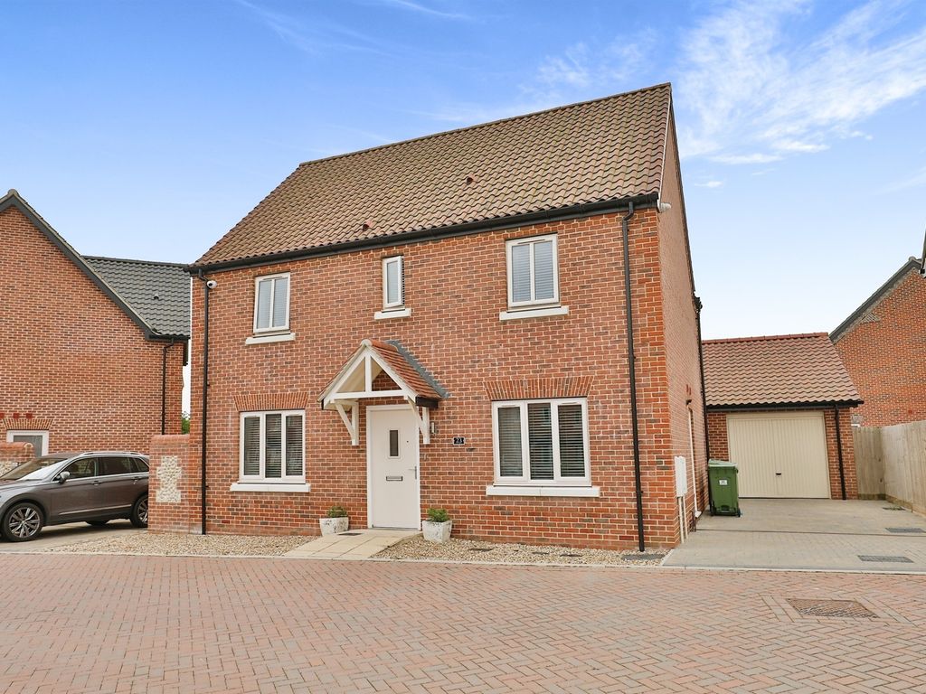 4 bed detached house for sale in Farm Drive, Fakenham NR21 Zoopla
