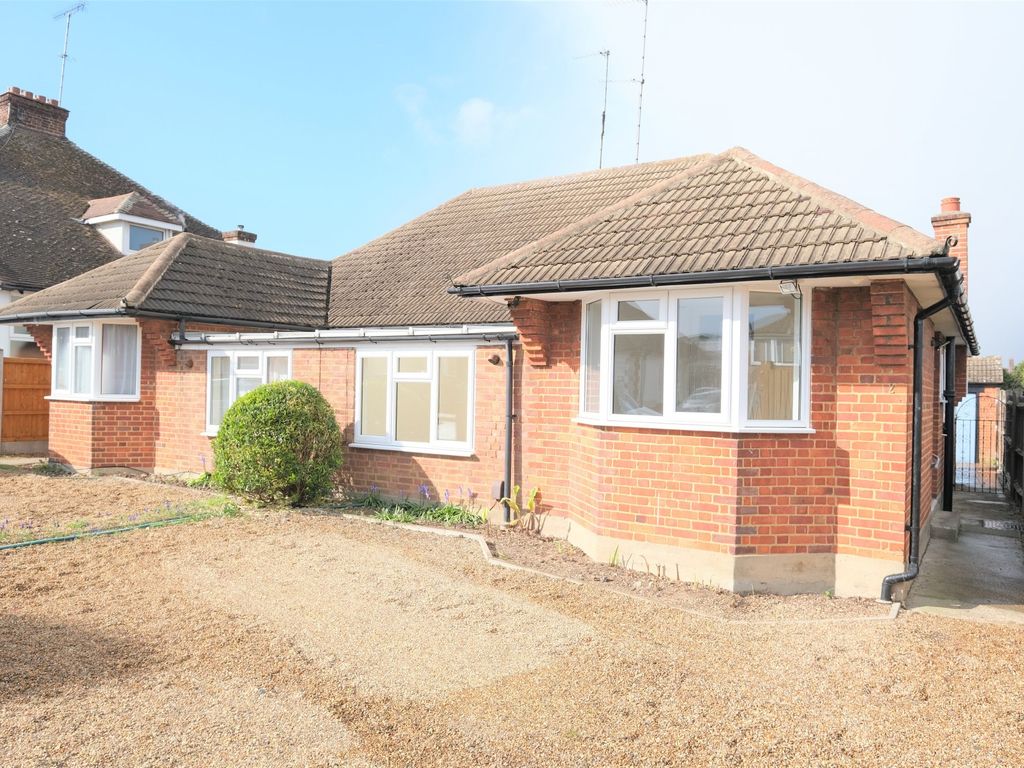 2 bed semidetached bungalow for sale in Pleasance Road, St. Pauls Cray