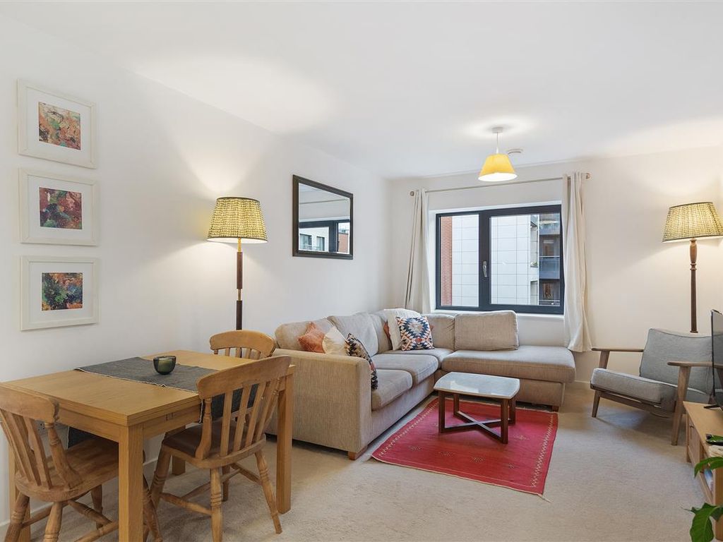 Devonshire House, Putney Hill SW15  