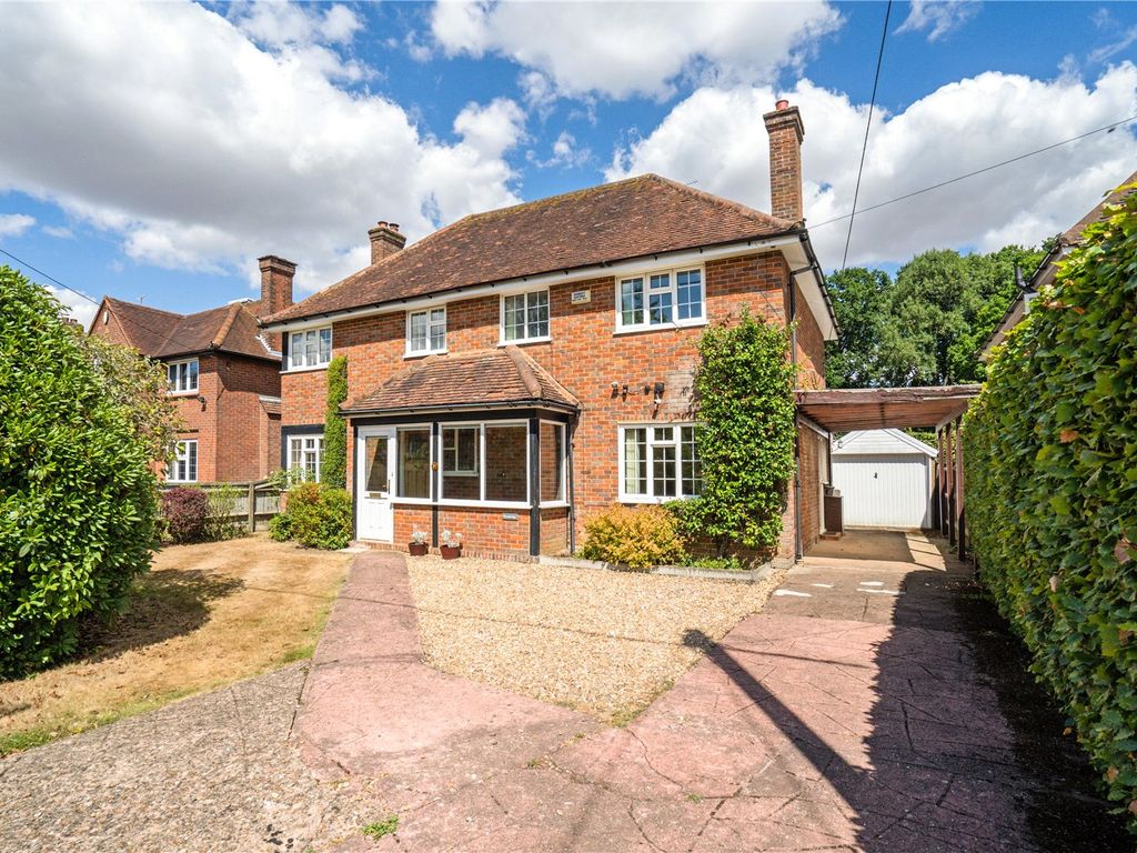 4 bed detached house for sale in Longfield Drive, Amersham HP6 Zoopla