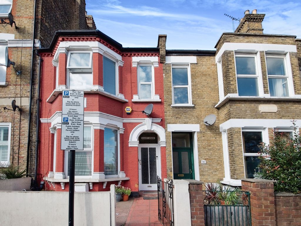 3 bed terraced house for sale in Mount Pleasant Road, London N17, £