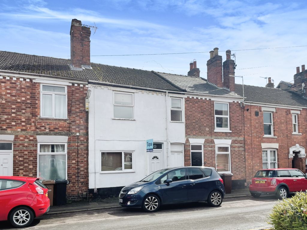 4 bed terraced house for sale in Kingsley Street, Lincoln LN1 Zoopla