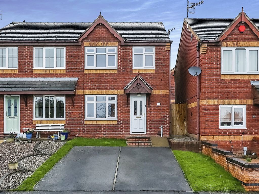 3 bed semidetached house for sale in Wessex Drive, Giltbrook