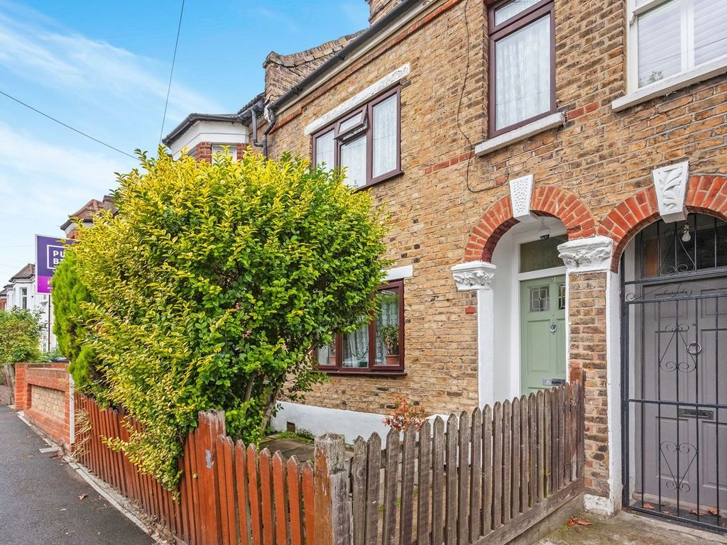 St. Cloud Road, London SE27  