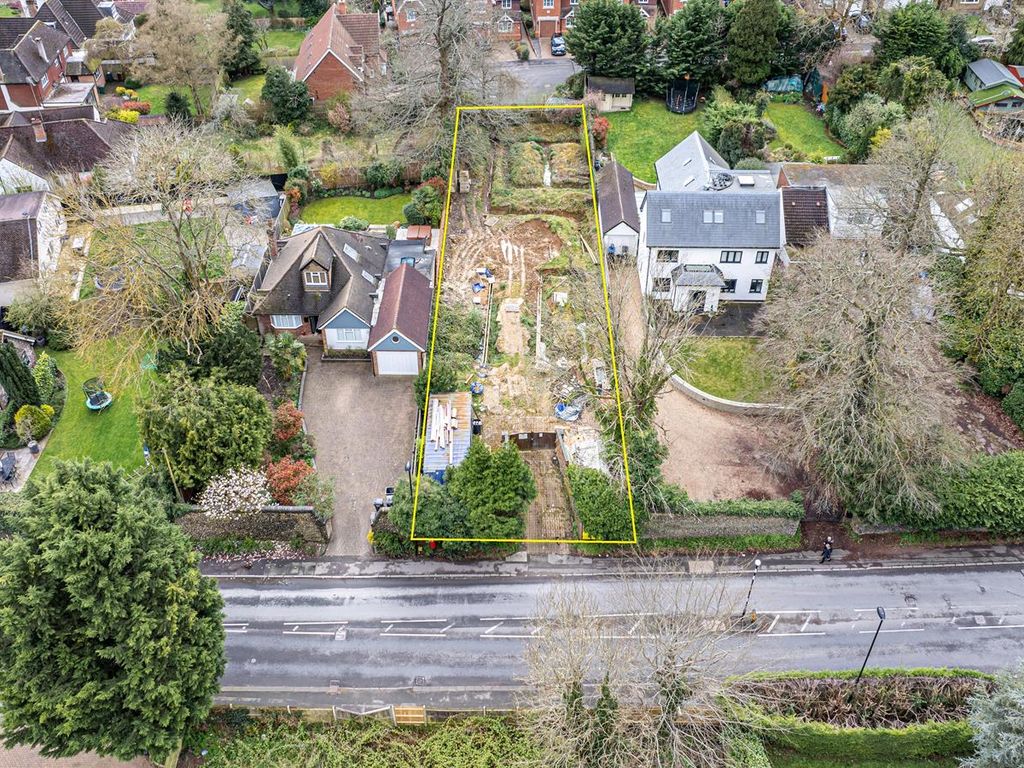 Land for sale in 119 Old Farleigh Road, Selsdon, South Croydon CR2, £