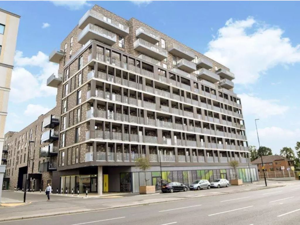 2 bed flat to rent in Windsor Road, Slough SL1 Zoopla