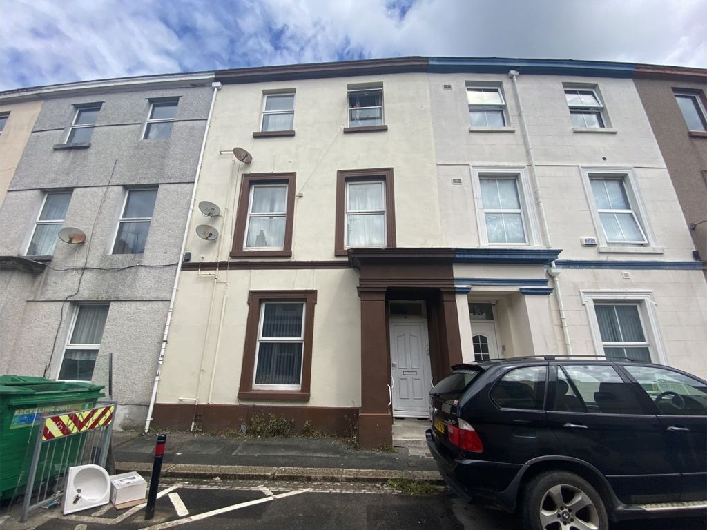 41 Clifton Place, Plymouth PL4  