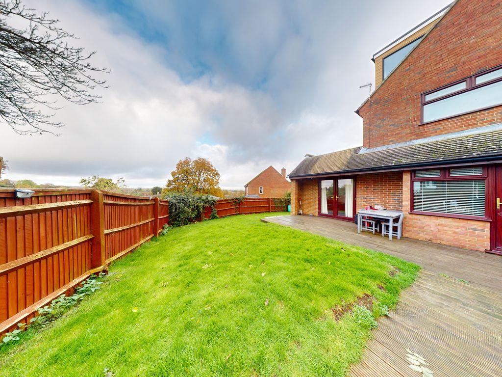 2 bed semidetached house for sale in The Laurels, Tetsworth, Thame OX9