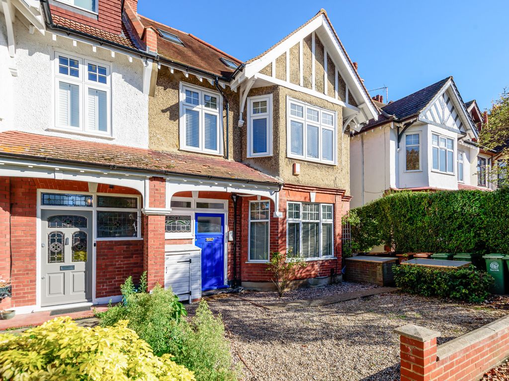 1 bed flat for sale in Derby Road, Cheam, Sutton SM1, £175,000 Zoopla