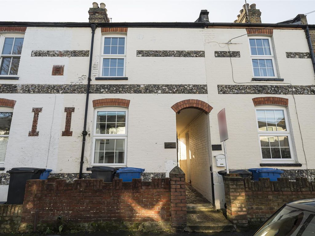 2 bed terraced house for sale in Oxford Road, Windsor SL4 Zoopla
