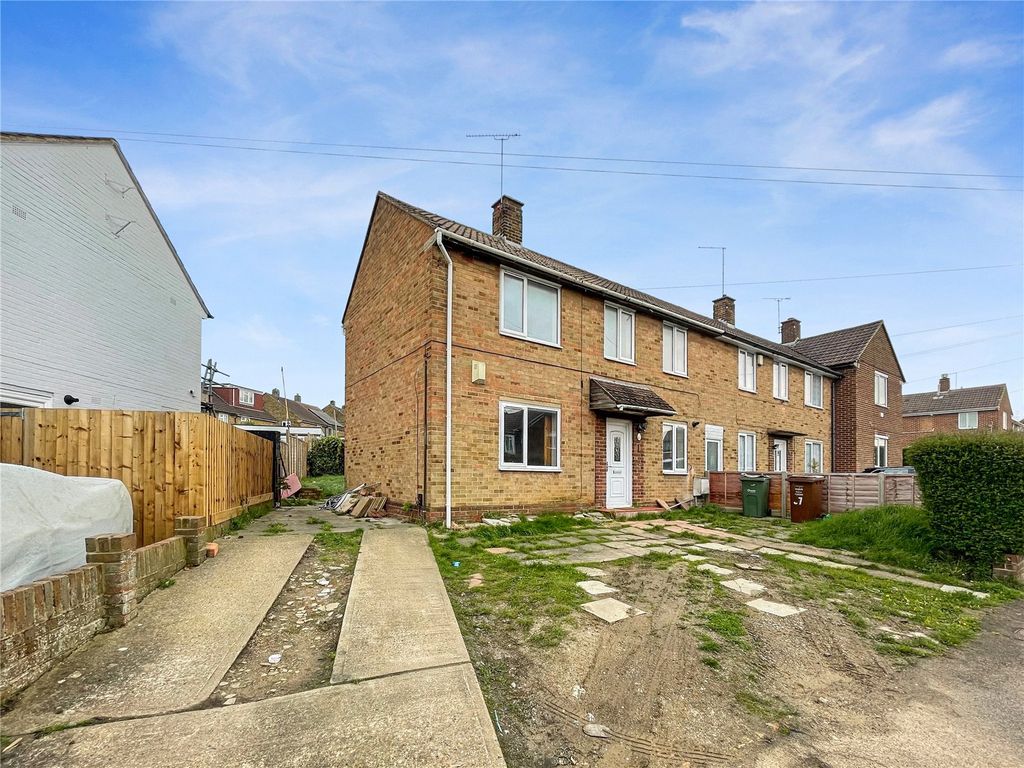 3 bed end terrace house for sale in Littlebourne Avenue, Twydall, Kent
