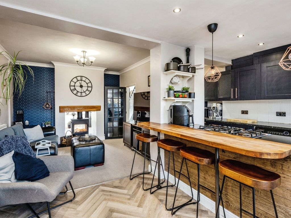 3 bed terraced house for sale in Jubilee Road, Bridgend CF31, £200,000