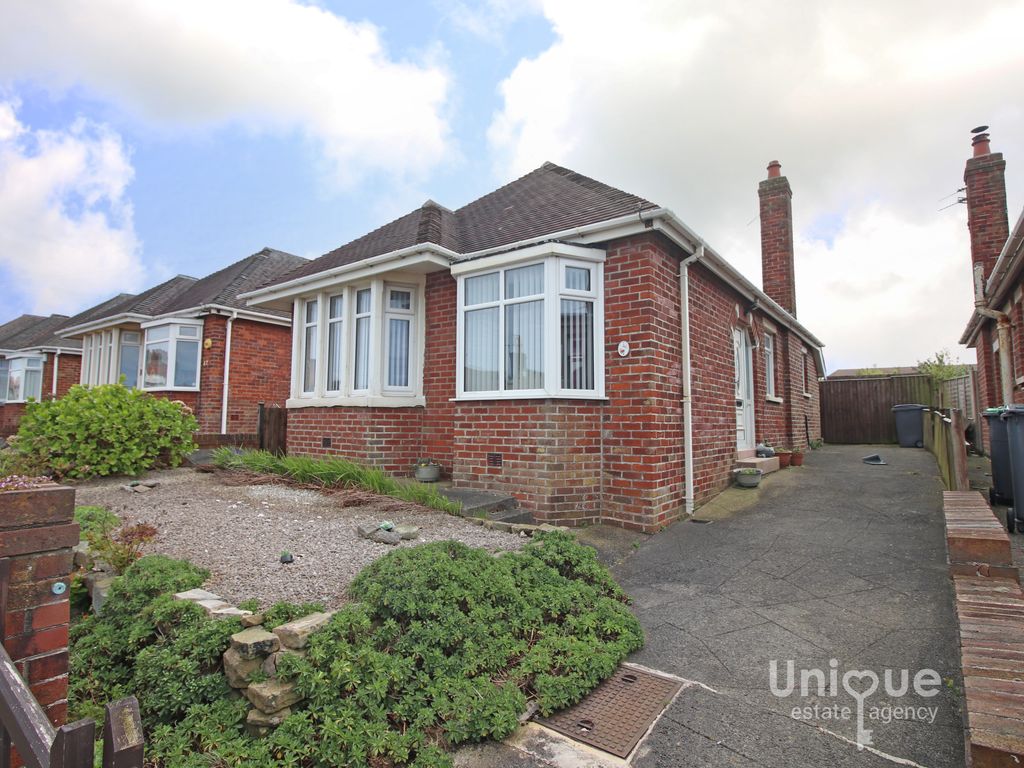 2 bed bungalow for sale in Cambray Road, Blackpool FY1, £179,950 Zoopla