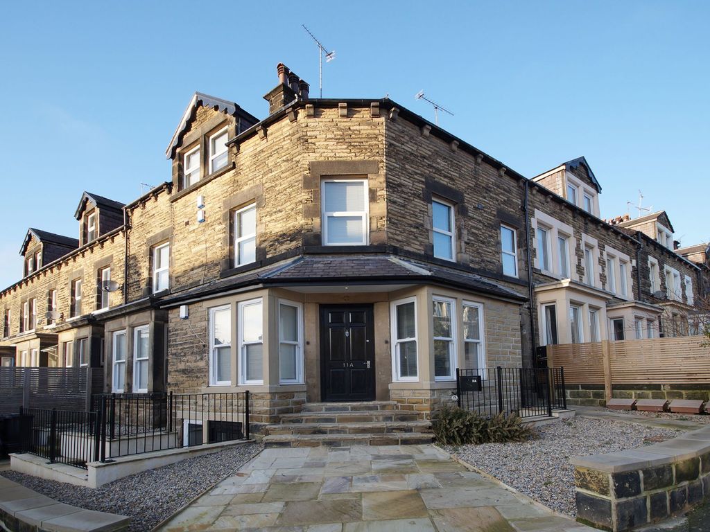 2 bed flat to rent in Mayfield Grove, Harrogate HG1 Zoopla