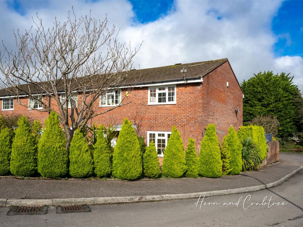 2 bed end terrace house for sale in Sundew Close, Radyr Cheyne, Cardiff