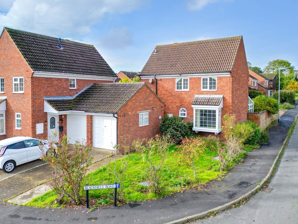 3 bed detached house for sale in Pettis Road, St. Ives, Huntingdon PE27