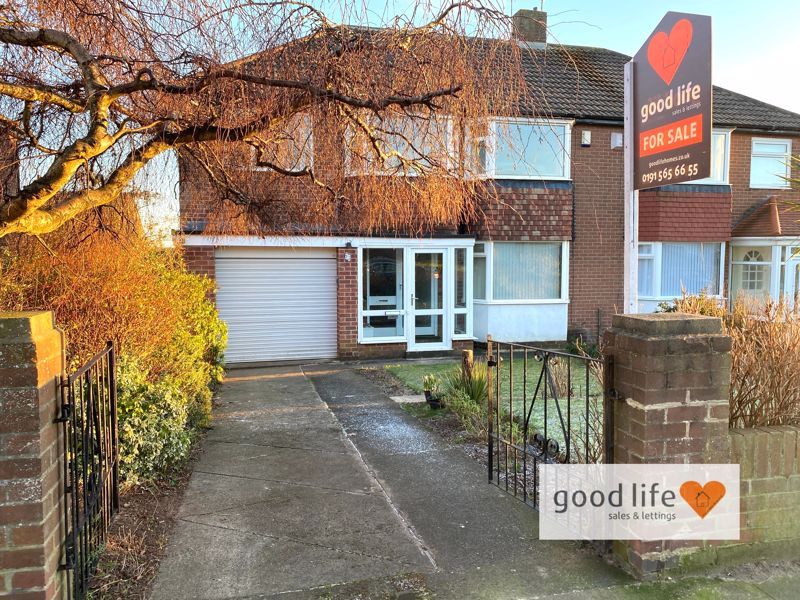 4 bed semidetached house for sale in Charter Drive, East Herrington