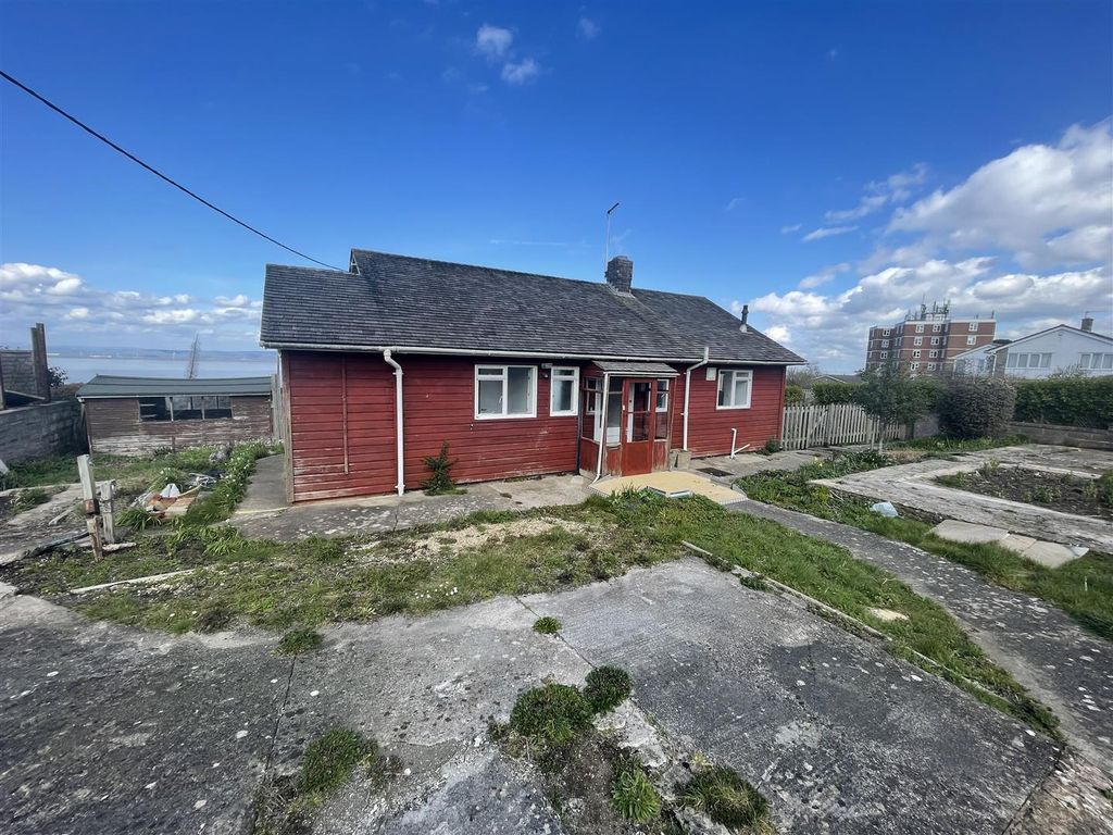 Land for sale in Highlands Road, Portishead, Bristol BS20, £375,000