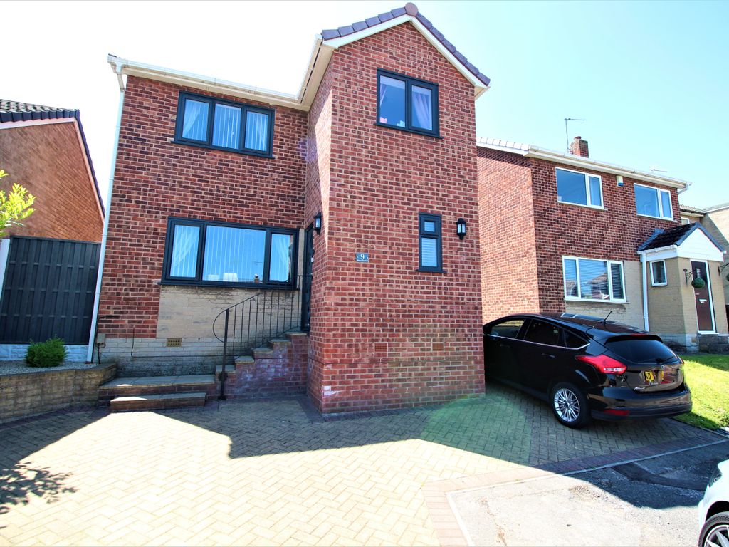3 bed detached house for sale in Gleneagles Rise, Swinton, Mexborough