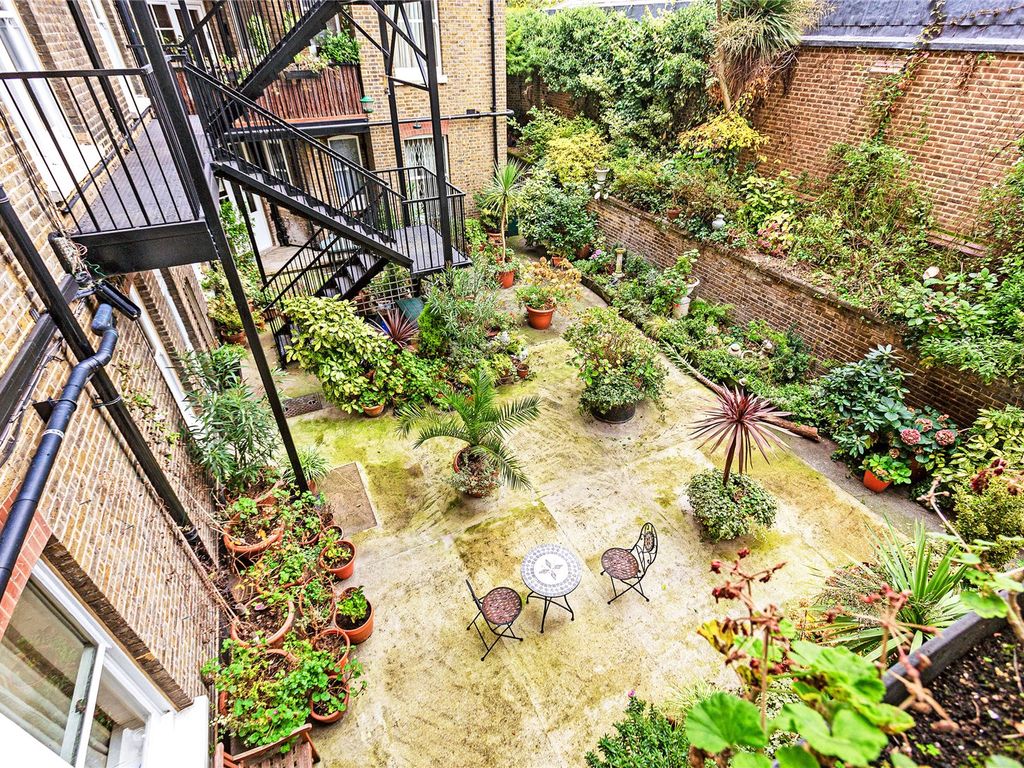 Warwick Mansions, Cromwell Crescent, London SW5