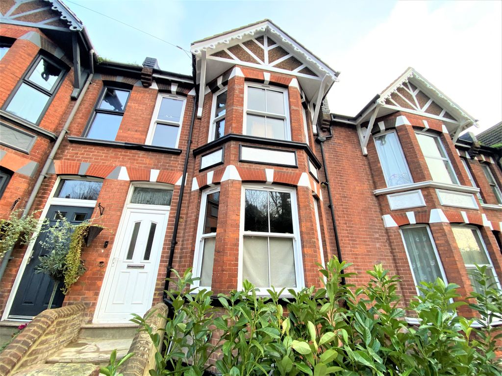 4 bed terraced house for sale in Old London Road, Hastings TN35 Zoopla