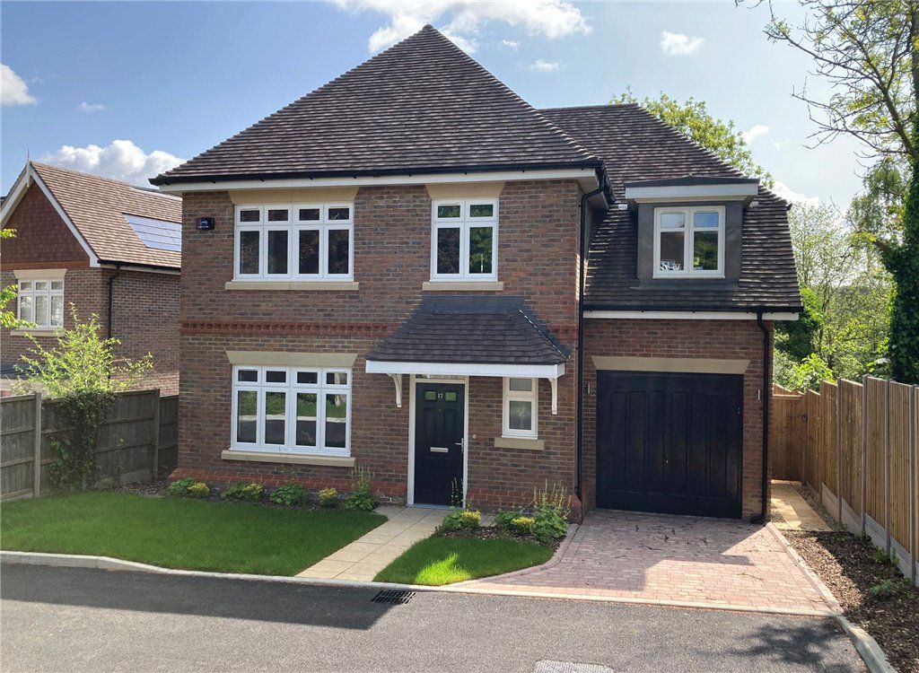 New home, 5 bed detached house for sale in Mimosa Close, Epsom KT17