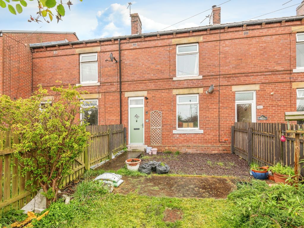 2 bed terraced house for sale in Brookdale Avenue, Ossett WF5, £150,000