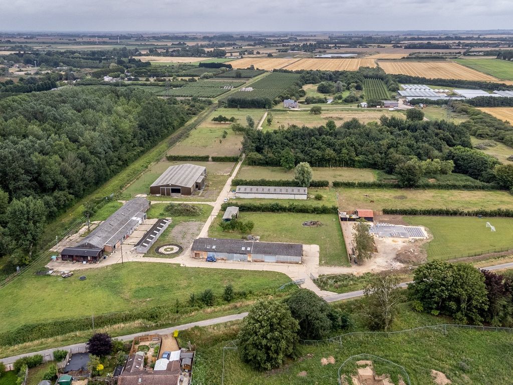 Land for sale in Meadowgate Lane, Wisbech PE13, £795,000 Zoopla